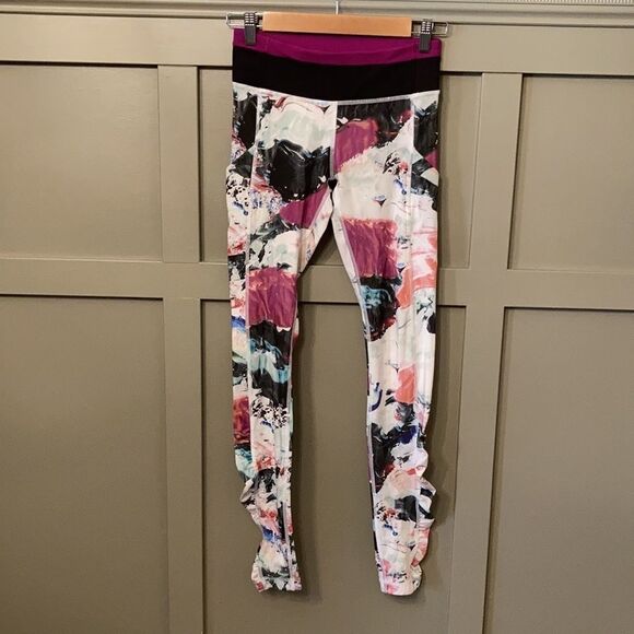 Lululemon Speed Tight III Full-On Luxtreme Pigment Wave Multi / Black / Plum 4 - Picture 1 of 12
